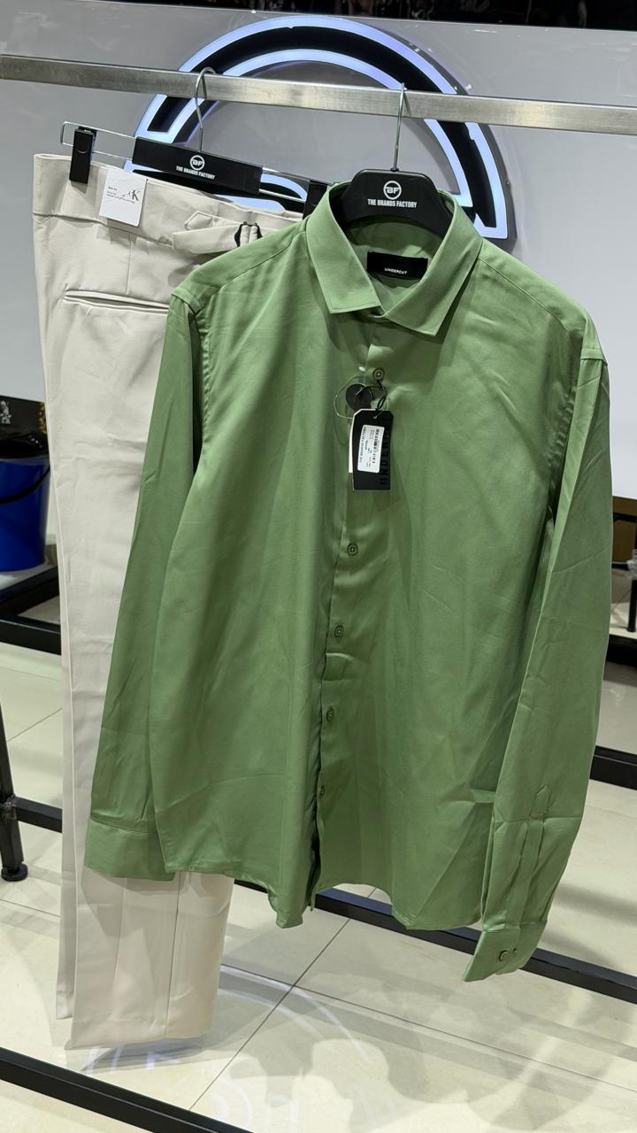 Green Shirt And Beige Pant - Combo